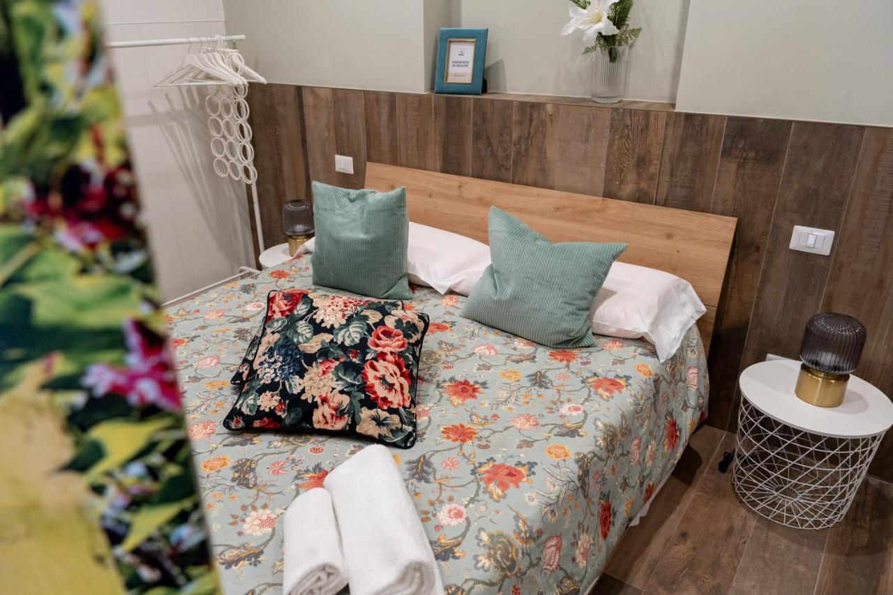 Palazzo Nicolaus Del Lungomare Bed & Breakfast Bari Dış mekan fotoğraf